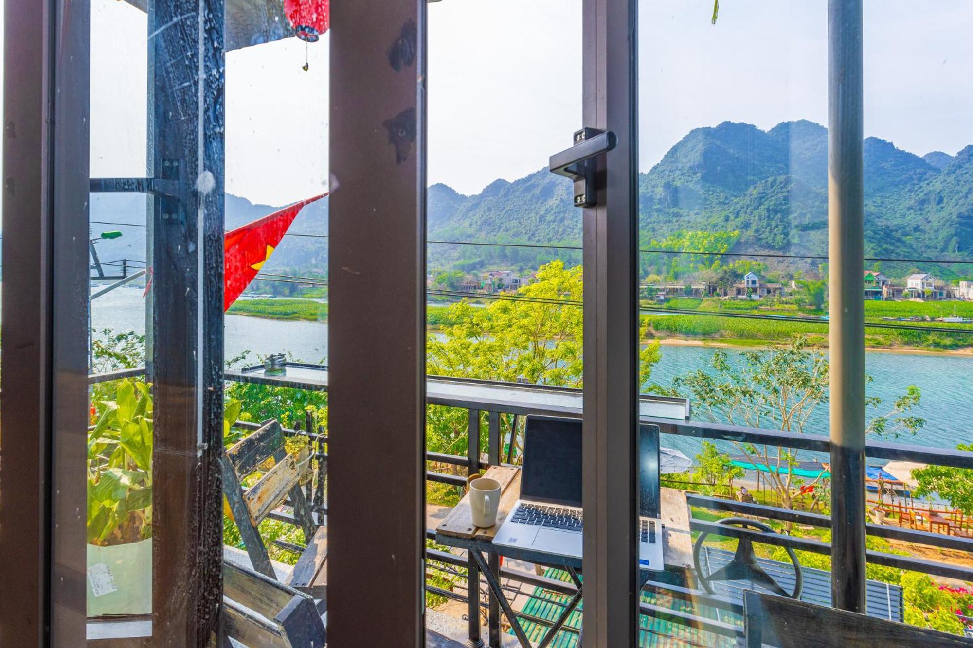 Son River Homestay Phong Nha Exteriér fotografie