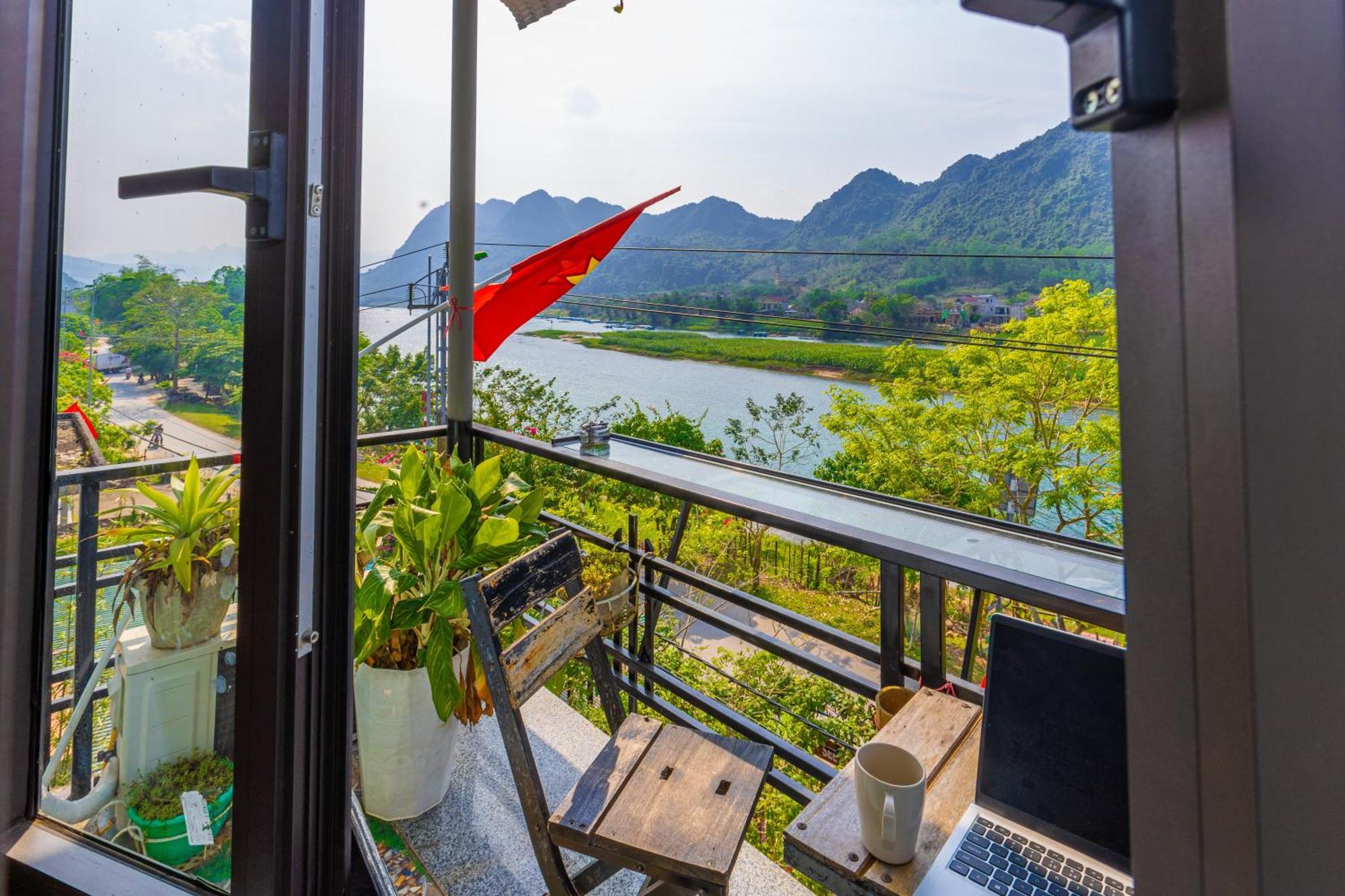 Son River Homestay Phong Nha Exteriér fotografie